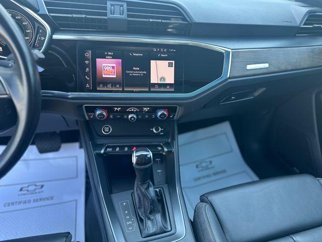 Photo of 2022 Tango Red Metallic Audi Q3