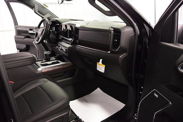 Photo of 2026 Onyx Black GMC Sierra 1500