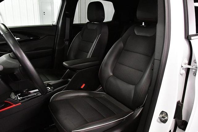 Photo of 2021 Summit White Chevrolet Trailblazer