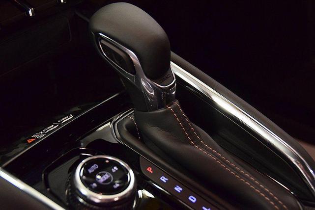 Photo of 2026 Onyx Black GMC Canyon