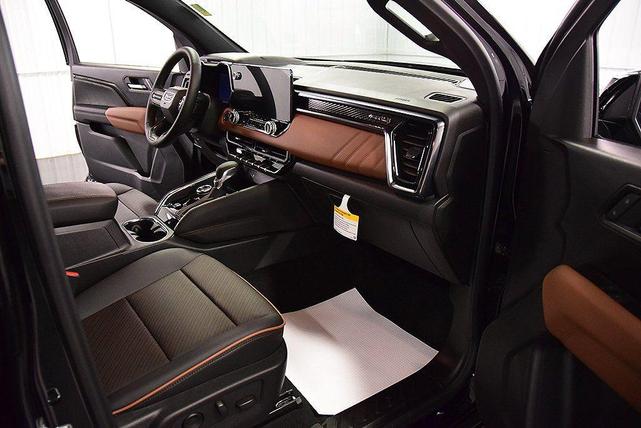 Photo of 2026 Onyx Black GMC Canyon