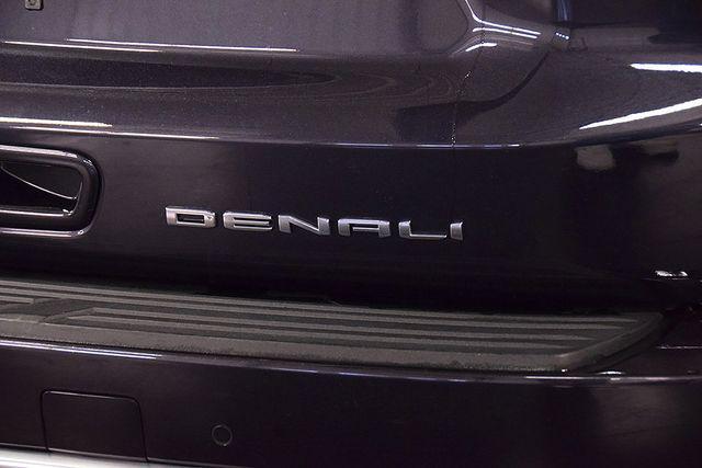 Photo of 2024 Onyx Black GMC Yukon