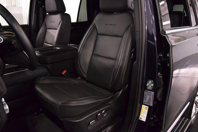 Photo of 2024 Onyx Black GMC Yukon