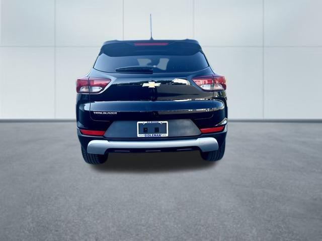 Photo of 2023 Mosaic Black Metallic Chevrolet Trailblazer