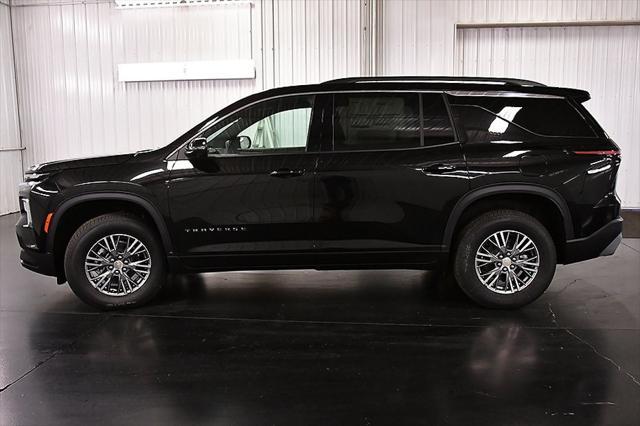 Photo of 2025 Mosaic Black Metallic Chevrolet Traverse