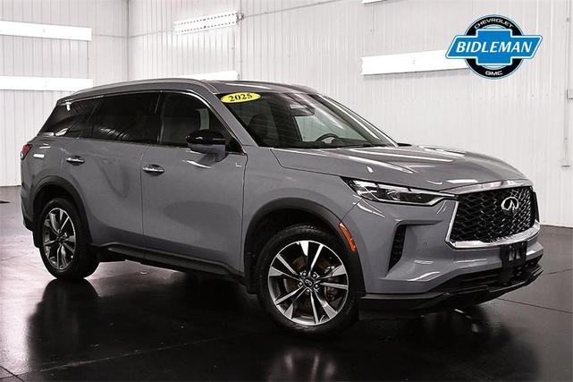 Photo of 2025 Gray INFINITI QX60