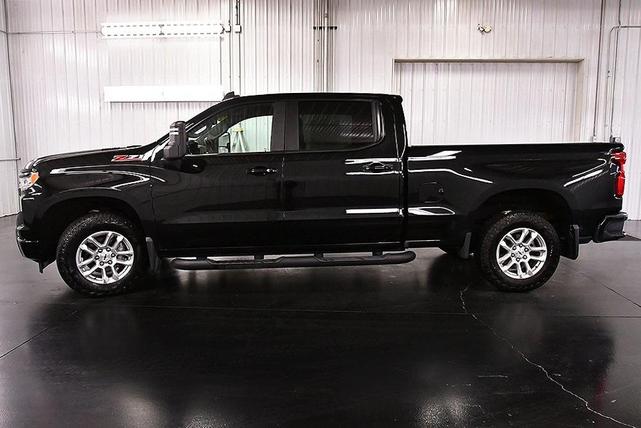 Photo of 2024 Black Chevrolet Silverado 1500