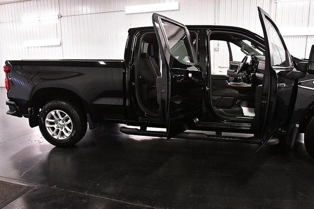Photo of 2024 Black Chevrolet Silverado 1500