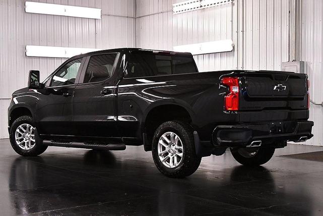 Photo of 2024 Black Chevrolet Silverado 1500