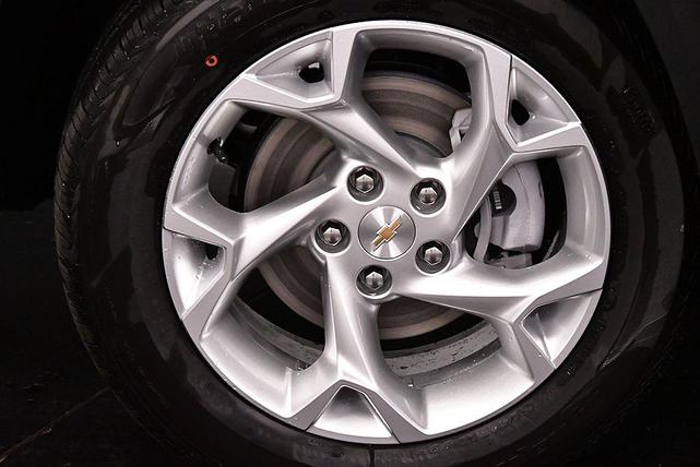 Photo of 2025 Mosaic Black Metallic Chevrolet Trax