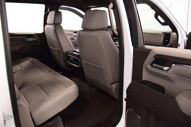 Photo of 2023 White Frost Tricoat GMC Sierra 1500