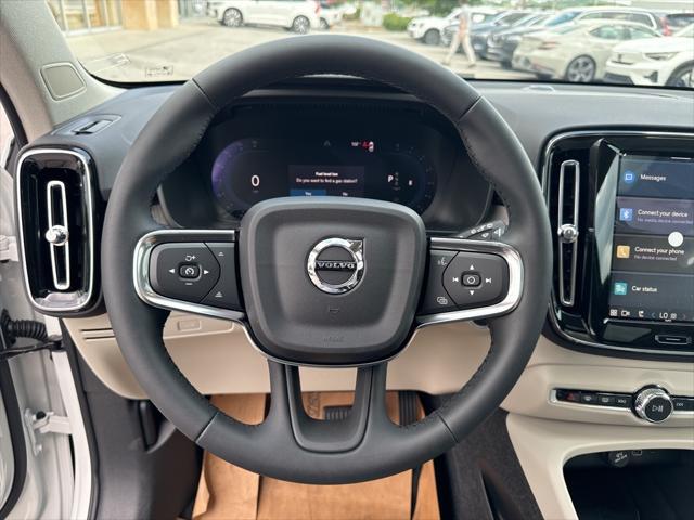 Photo of 2025 Crystal White Pearl Volvo XC40