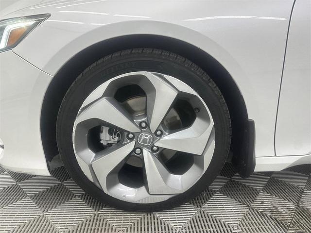 Photo of 2018 White Honda Accord