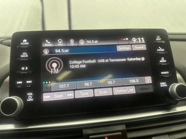 Photo of 2018 White Honda Accord