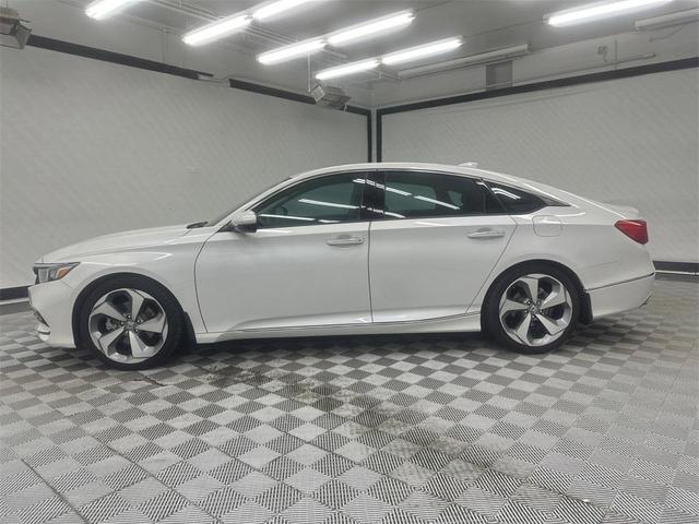 Photo of 2018 White Honda Accord