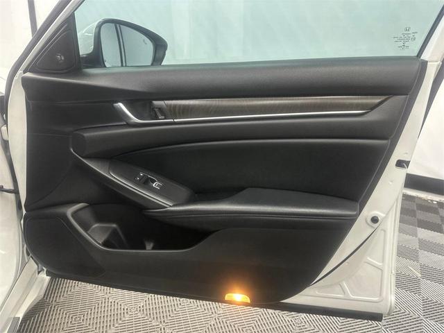 Photo of 2018 White Honda Accord