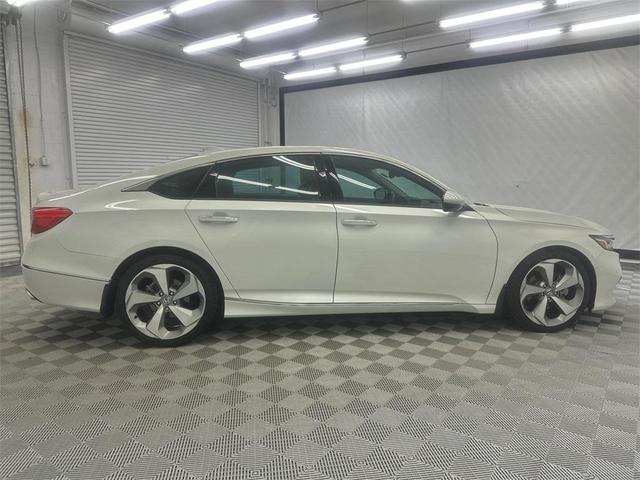 Photo of 2018 White Honda Accord