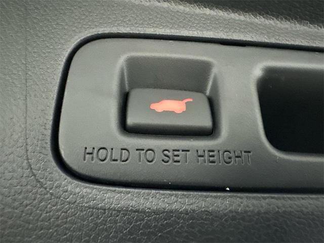 Photo of 2026 Meteorite Gray Metallic Honda CR-V Hybrid