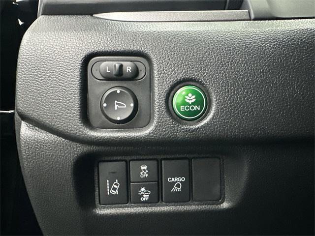 Photo of 2025 Crystal Black Pearl Honda Ridgeline