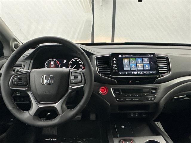 Photo of 2025 Crystal Black Pearl Honda Ridgeline