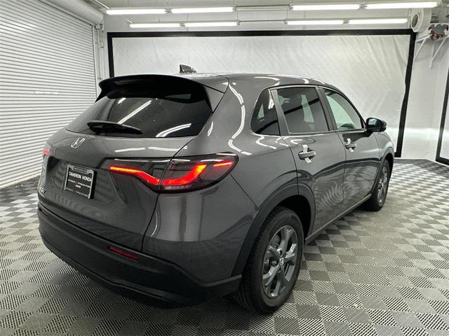 Photo of 2026 Gray Honda HR-V