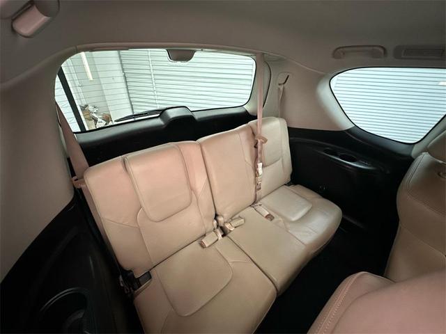 Photo of 2018 Gun Metallic Nissan Armada