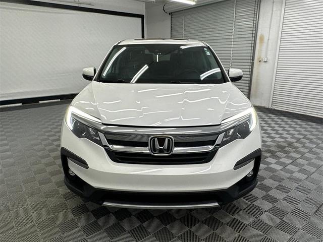 Photo of 2022 Platinum White Honda Pilot