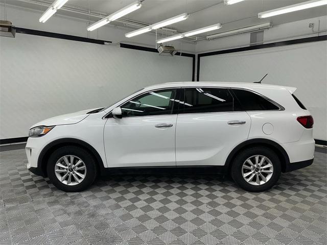 Photo of 2019 Snow White Pearl Kia Sorento