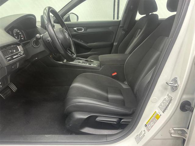 Photo of 2024 Crystal Black Pearl Honda Civic