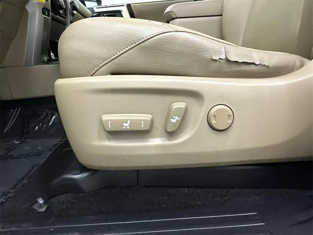Photo of 2010 Blizzard Pearl Toyota 4Runner