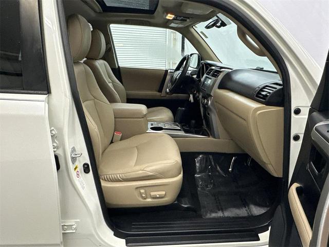 Photo of 2010 Blizzard Pearl Toyota 4Runner