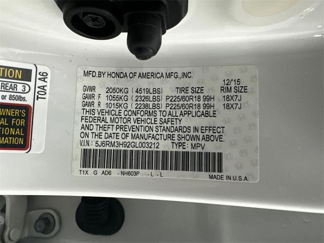 Photo of 2016 White Diamond Pearl Honda CR-V