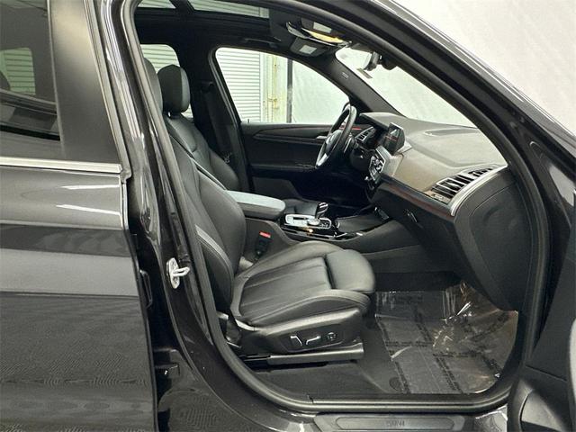 Photo of 2024 Dark Graphite Metallic BMW X3