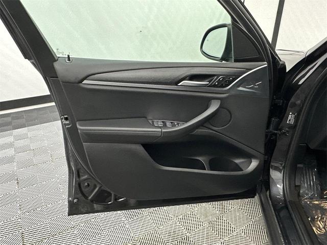 Photo of 2024 Dark Graphite Metallic BMW X3