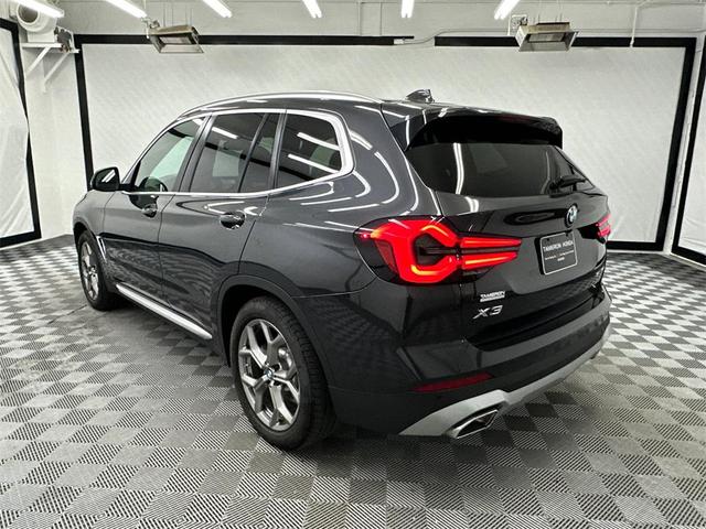 Photo of 2024 Dark Graphite Metallic BMW X3