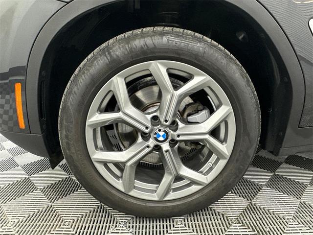 Photo of 2024 Dark Graphite Metallic BMW X3