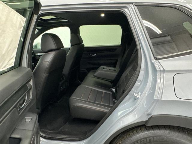 Photo of 2026 Urban Gray Pearl Honda CR-V Hybrid