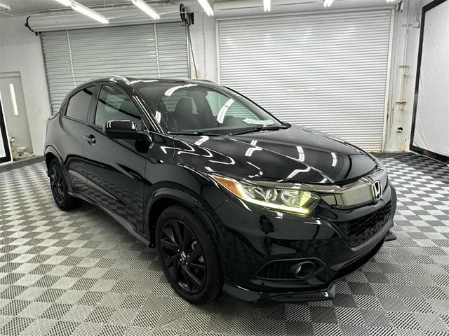 Photo of 2021 Crystal Black Pearl Honda HR-V