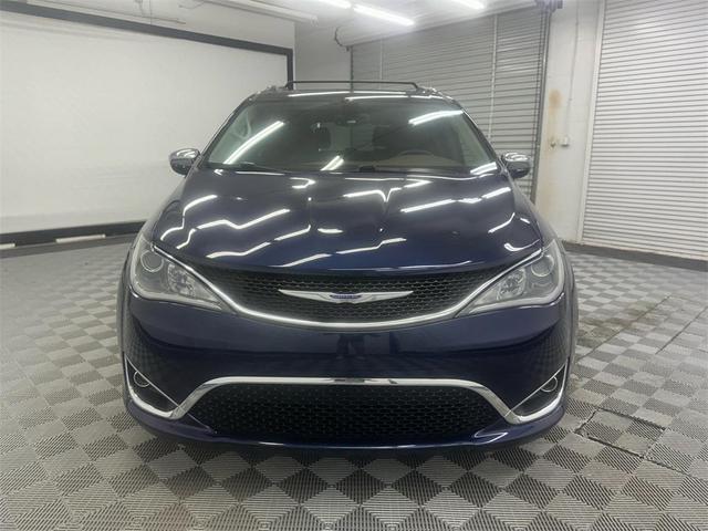 Photo of 2019 Jazz Blue Pearlcoat Chrysler Pacifica