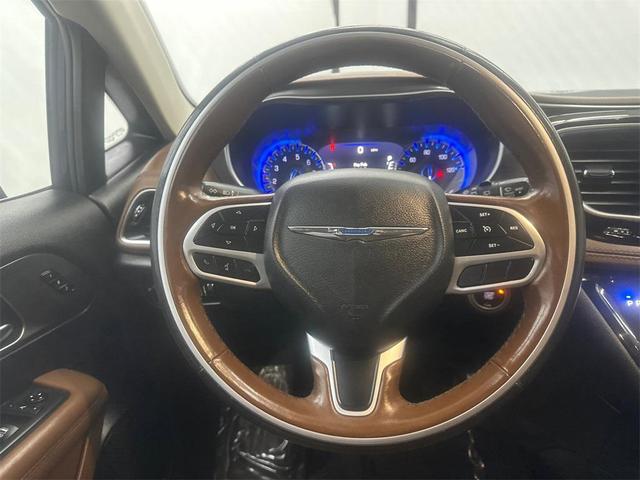 Photo of 2019 Jazz Blue Pearlcoat Chrysler Pacifica