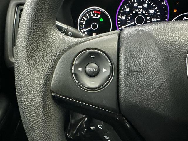Photo of 2017 Modern Steel Metallic Honda HR-V