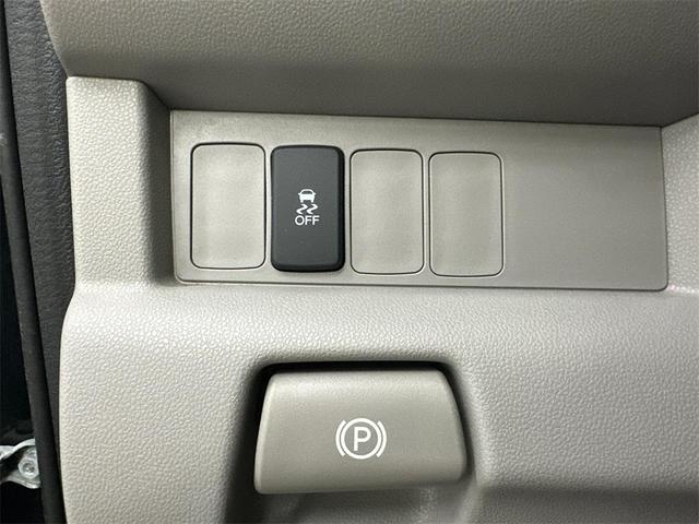 Photo of 2014 Crystal Black Pearl Honda Pilot