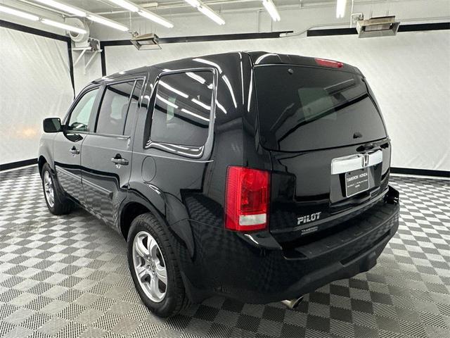 Photo of 2014 Crystal Black Pearl Honda Pilot