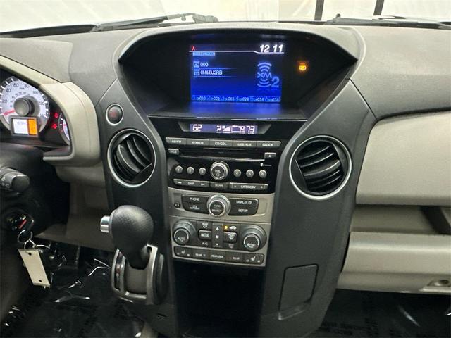 Photo of 2014 Crystal Black Pearl Honda Pilot