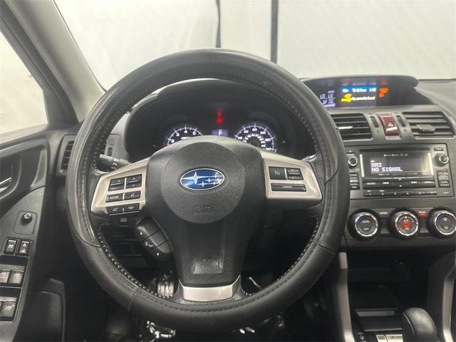 Photo of 2015 Crystal Black Silica Subaru Forester