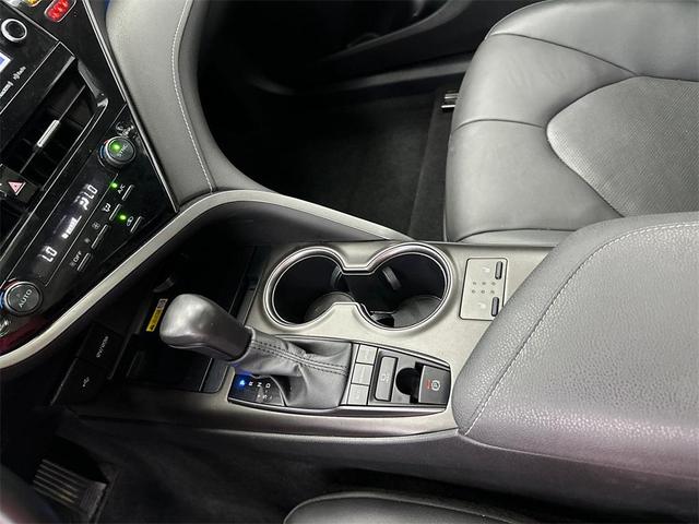 Photo of 2024 Midnight Black Metallic Toyota Camry