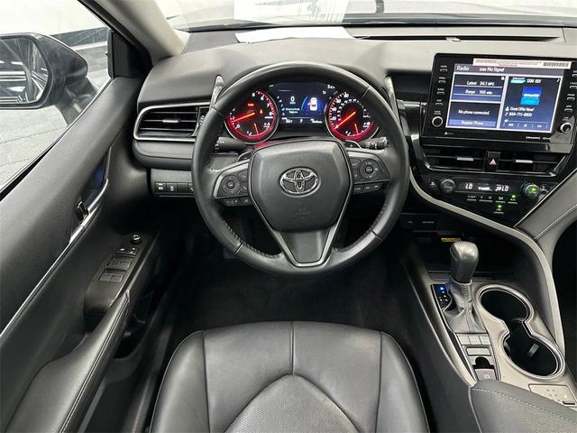 Photo of 2024 Midnight Black Metallic Toyota Camry