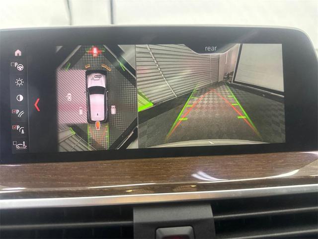 Photo of 2021 Alpine White BMW X3