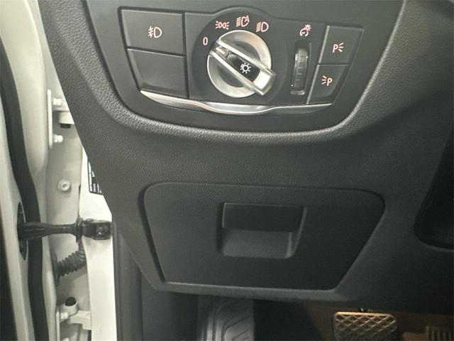 Photo of 2021 Alpine White BMW X3