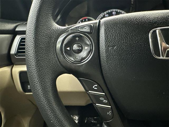 Photo of 2014 Champagne Frost Pearl Honda Accord